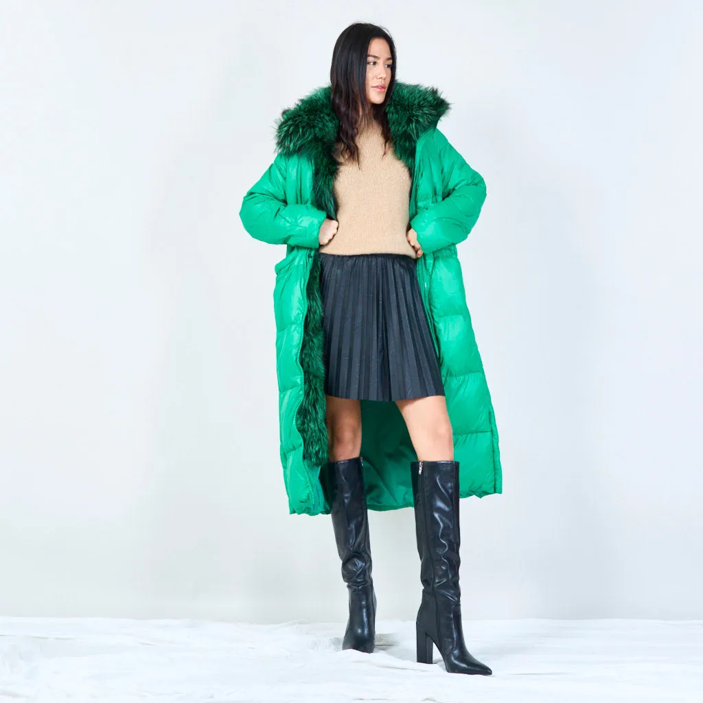 Cozy quilted duck down coat with fur collar wholesale