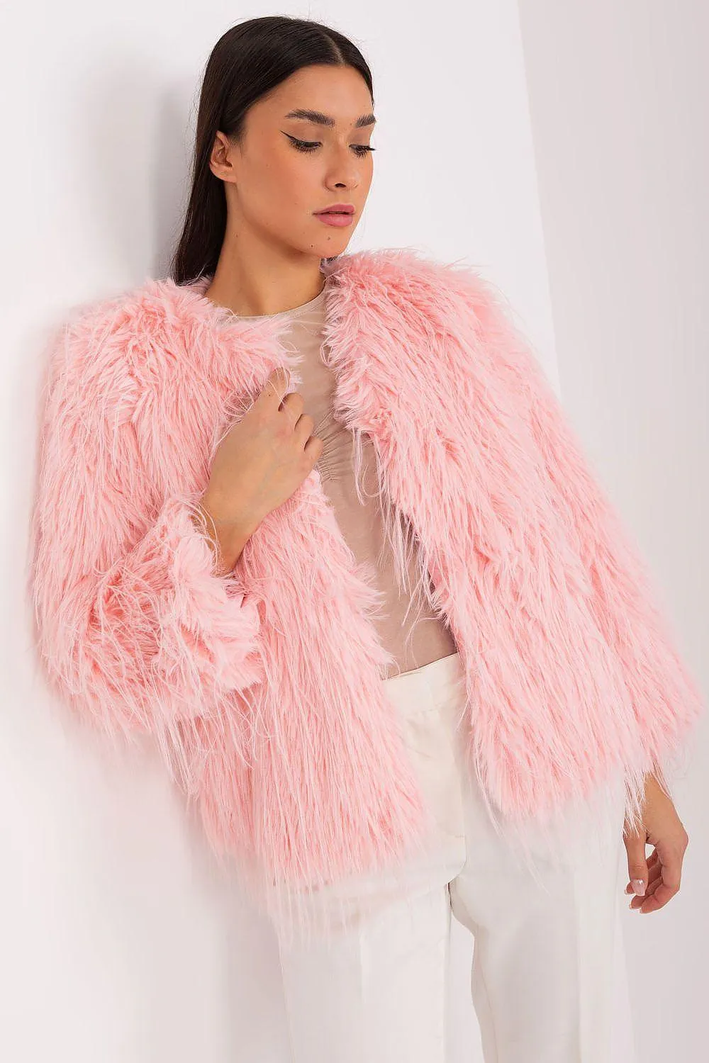 Elegant Fur-Trimmed Outerwear Jacket for All Seasons