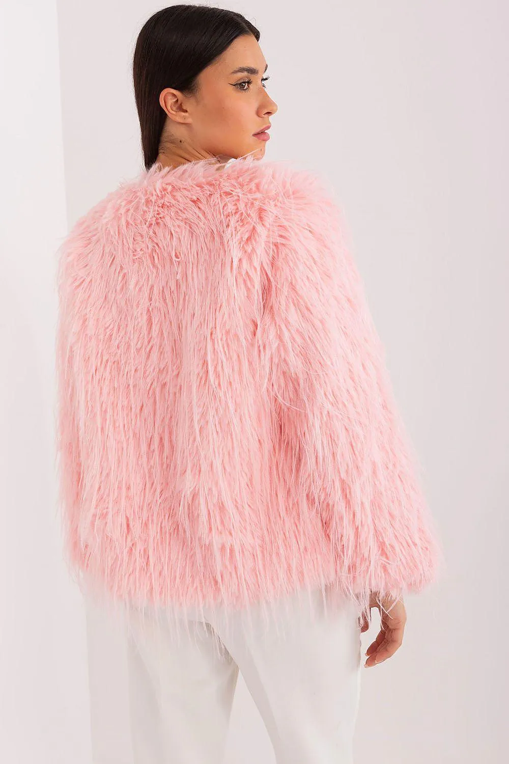 Elegant Fur-Trimmed Outerwear Jacket for All Seasons