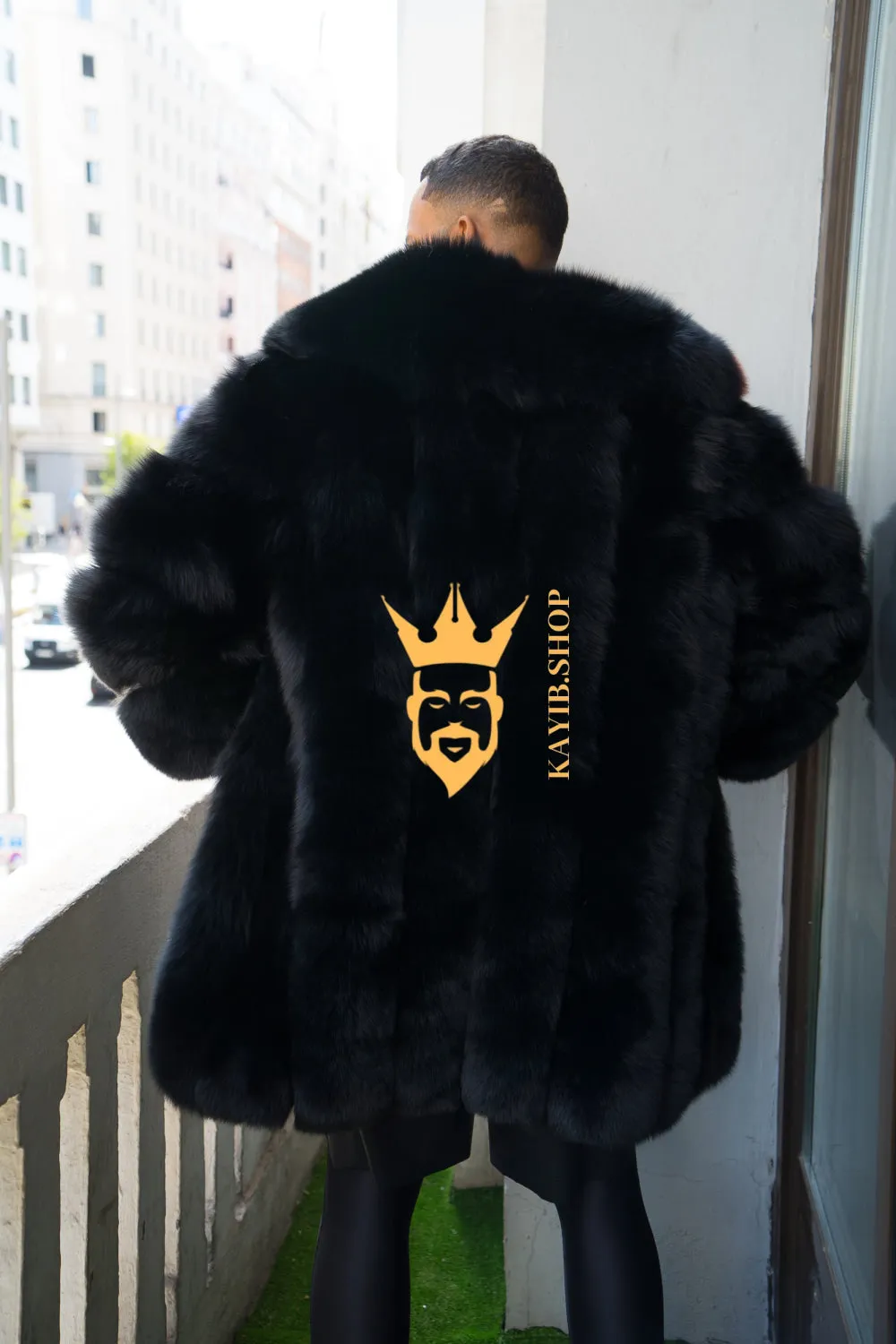 Elevate Your Style with Handmade Real Fox Fur Coats | Luxurious Winter Fashion for Men and Women