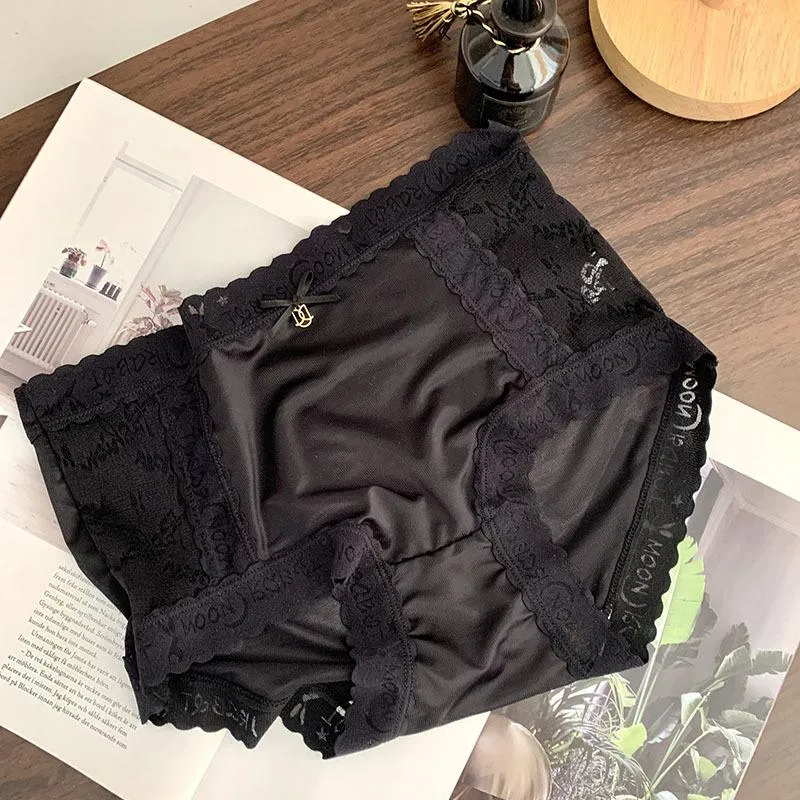 High-Stretch Letter Lace Breathable Mulberry Silk Gynecological Panties