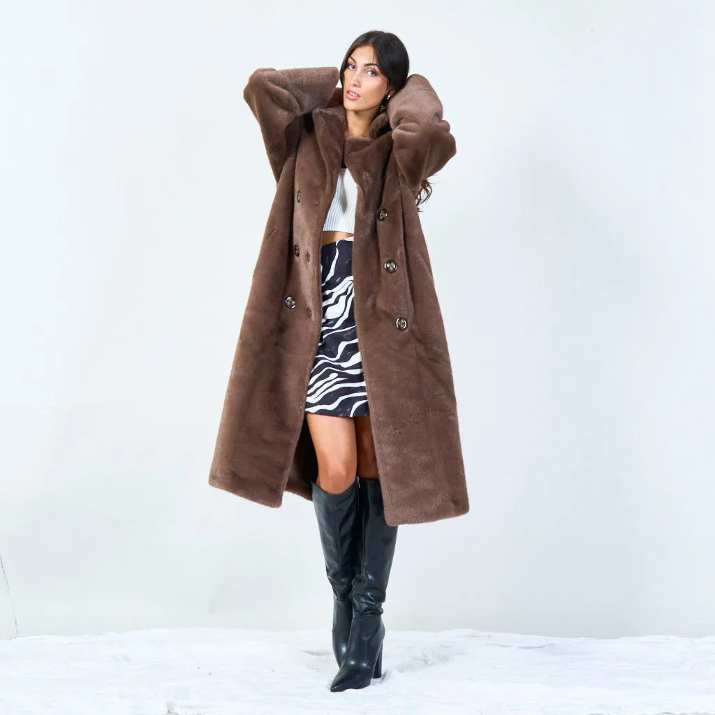 Oversized faux fur coat wholesale