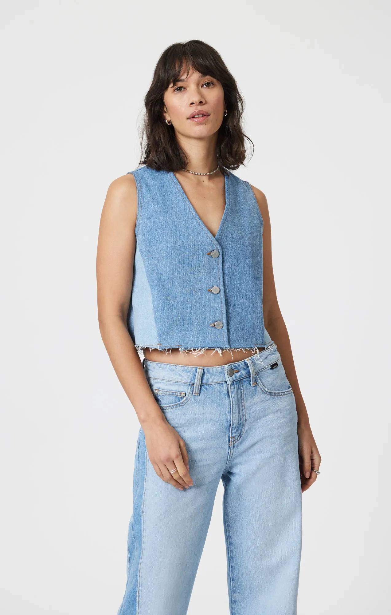 PEONY VEST IN BLOCKING DENIM