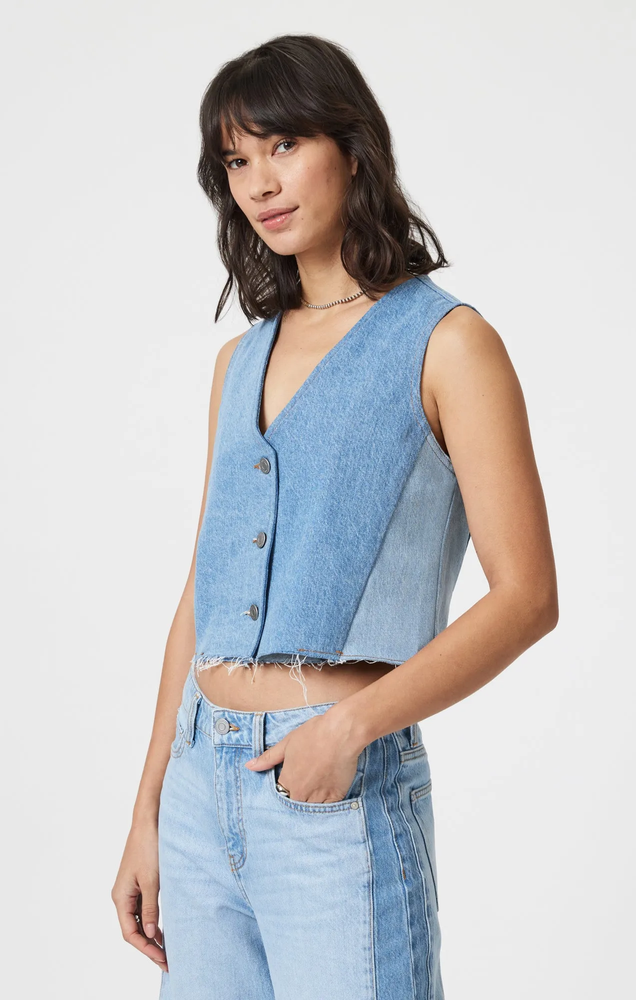 PEONY VEST IN BLOCKING DENIM