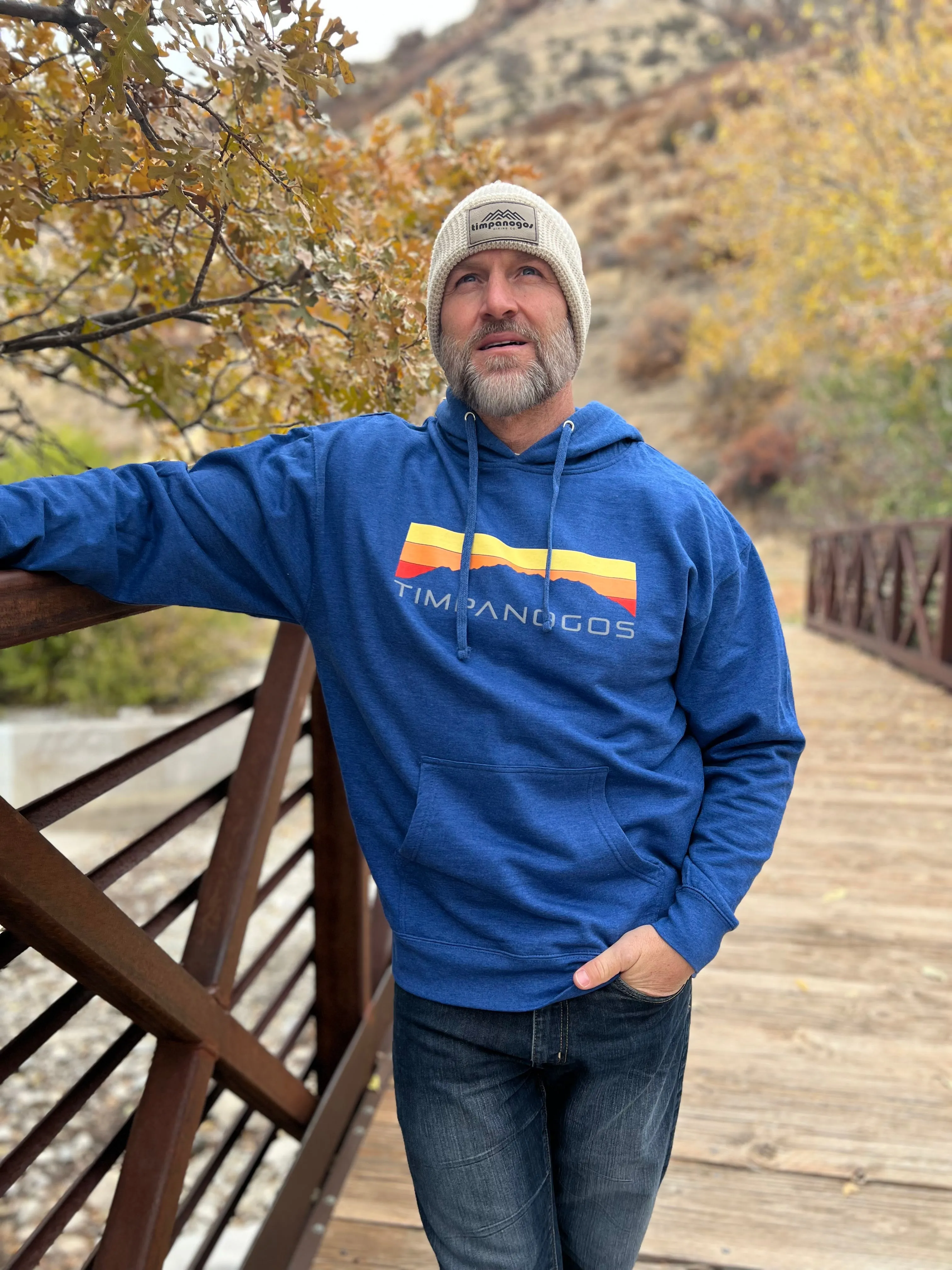 Retro Mountain Classic - Mountain Blend Hoodie