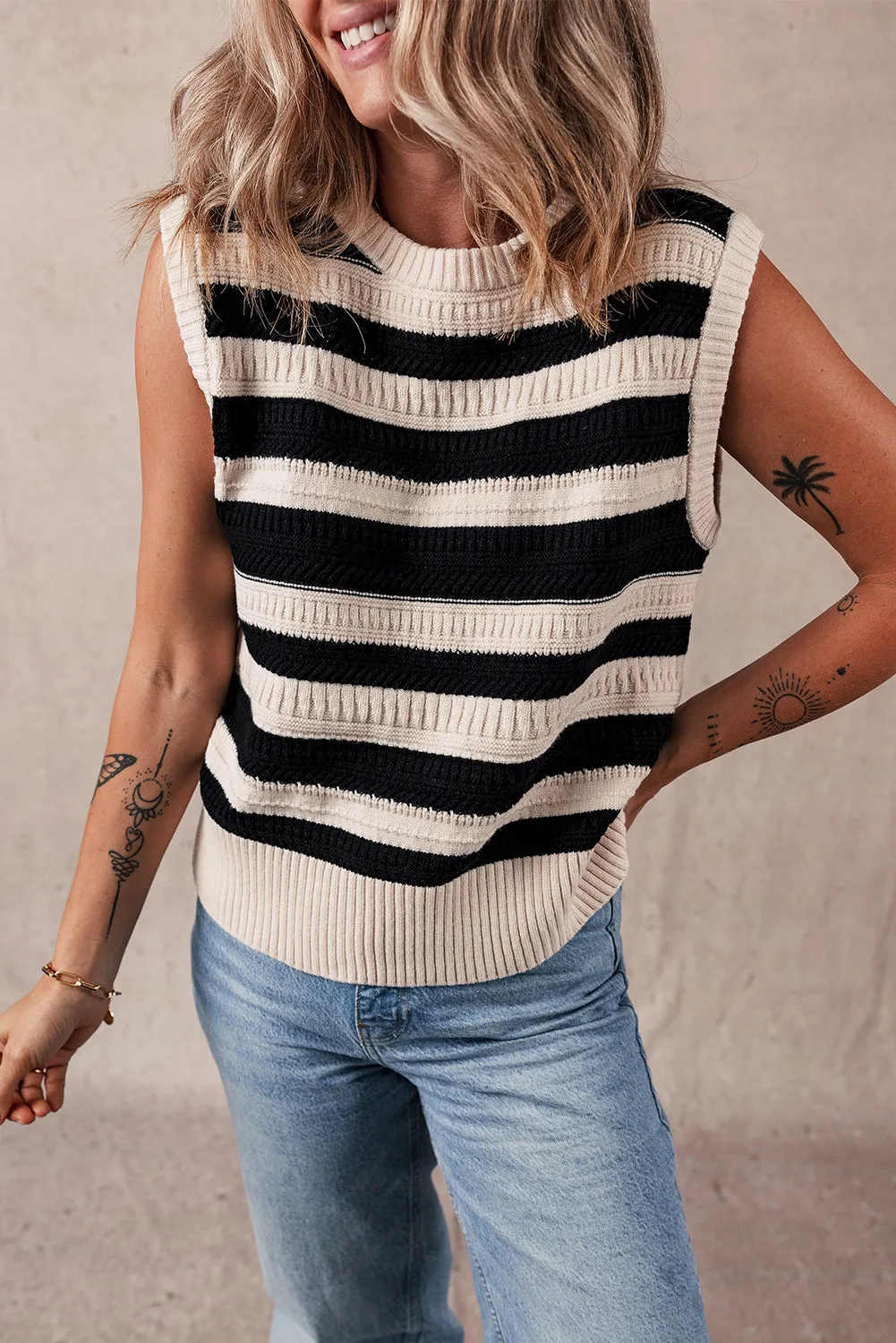 Ribbed Trim Knitted Sweater Vest